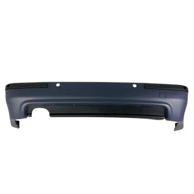 Задна броня за BMW E39 седан - M5 дизайн с единичен дифузер с отвори за парктроник грундирана