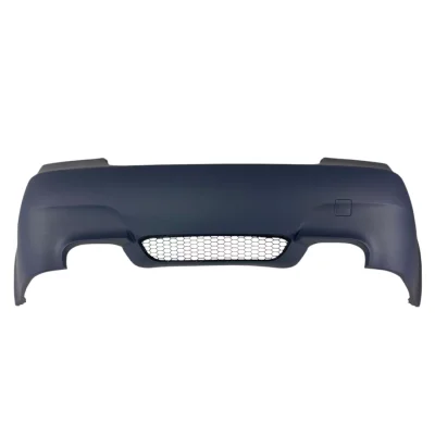 Задна броня за BMW E60 sedan - M5 дизайн без отвори за парктроник грундирана