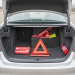 Пълен Авариен Комплект за автомобил в текстилна чанта – безопасност и първа помощ